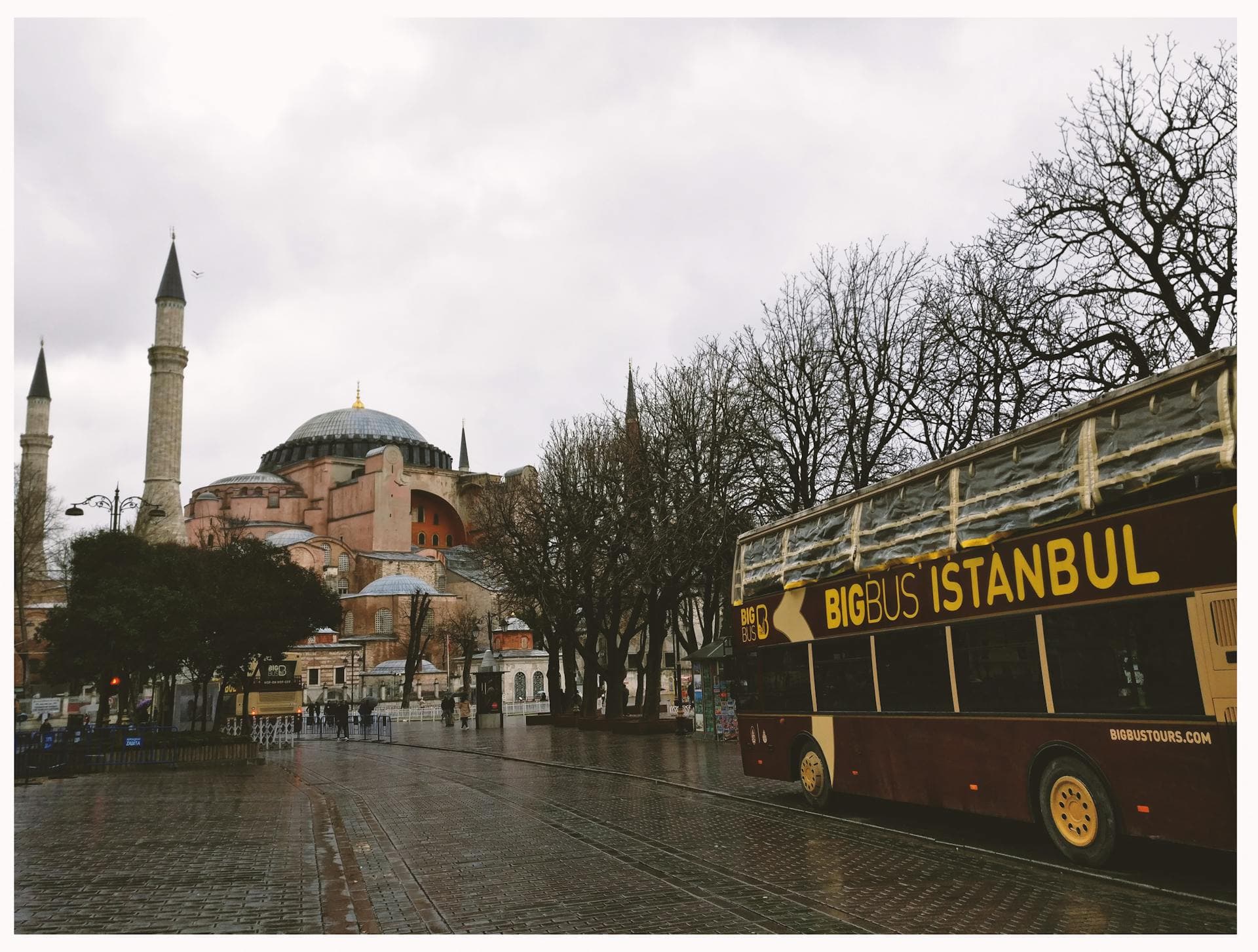 Craving Turkish Delights? Fly from Karachi to Istanbul for Less with Ticket Planet! ๐น๐ท โ๏ธ ๐ต๐ฐ